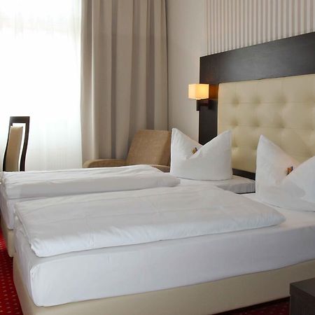 Hotel Herbst Berlino Esterno foto
